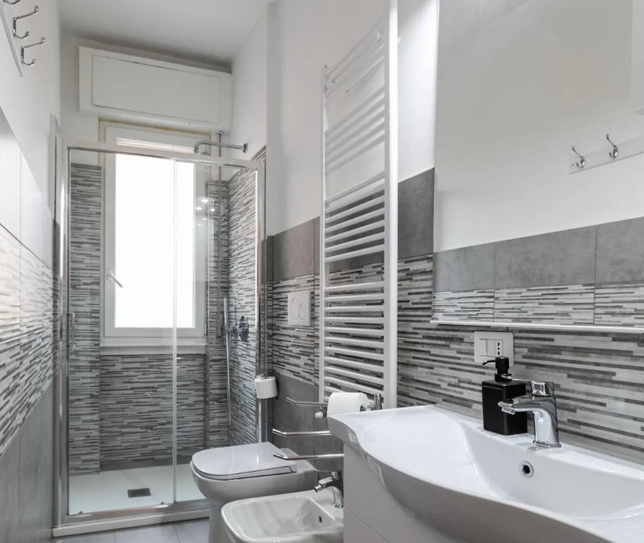Dessi Luxury Apt San Siro E Centro Mailand Apartment