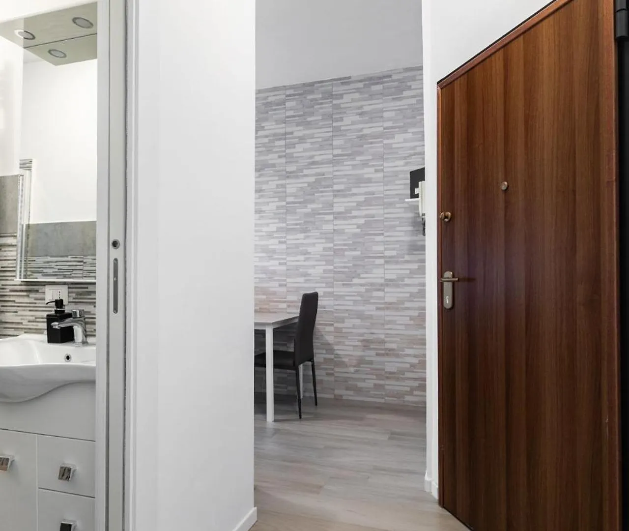 Dessi Luxury Apt San Siro E Centro Mailand